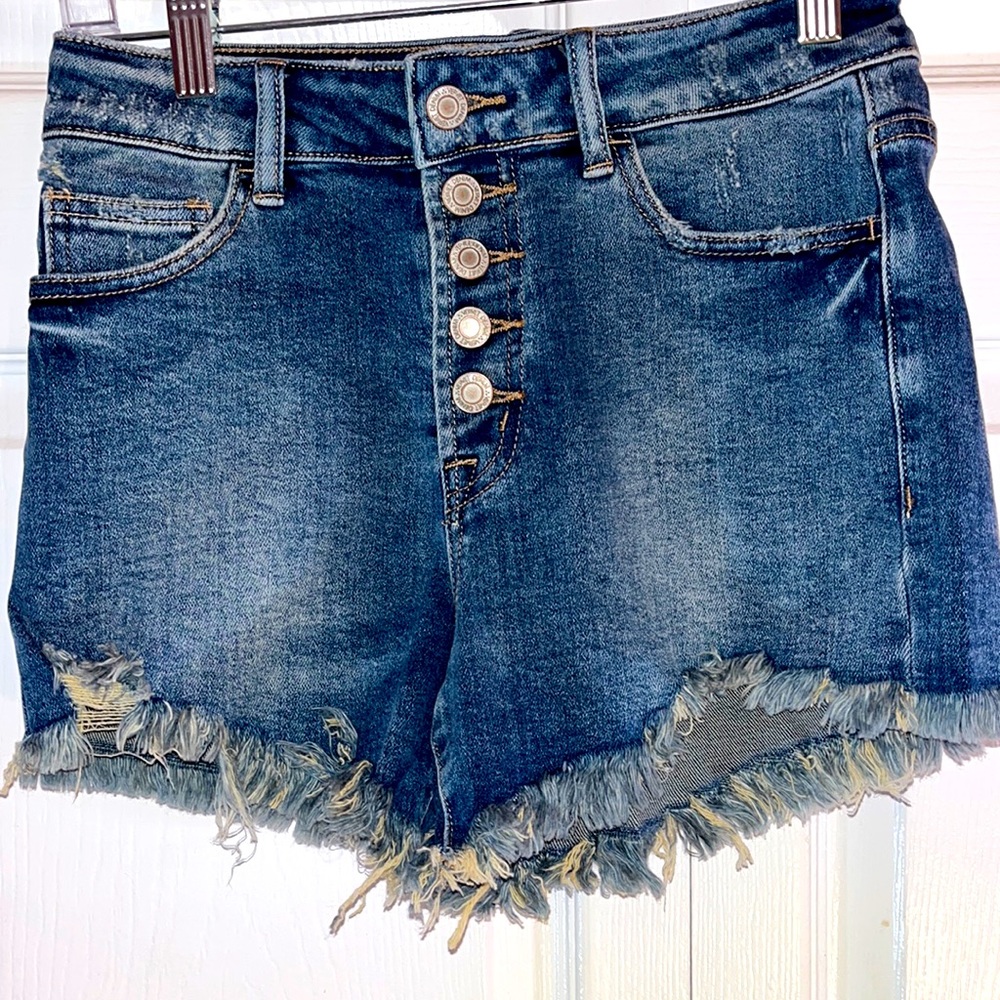 NWOT - Nordstrom “Closette Chic” short, shorts. Size Small. Too cute!